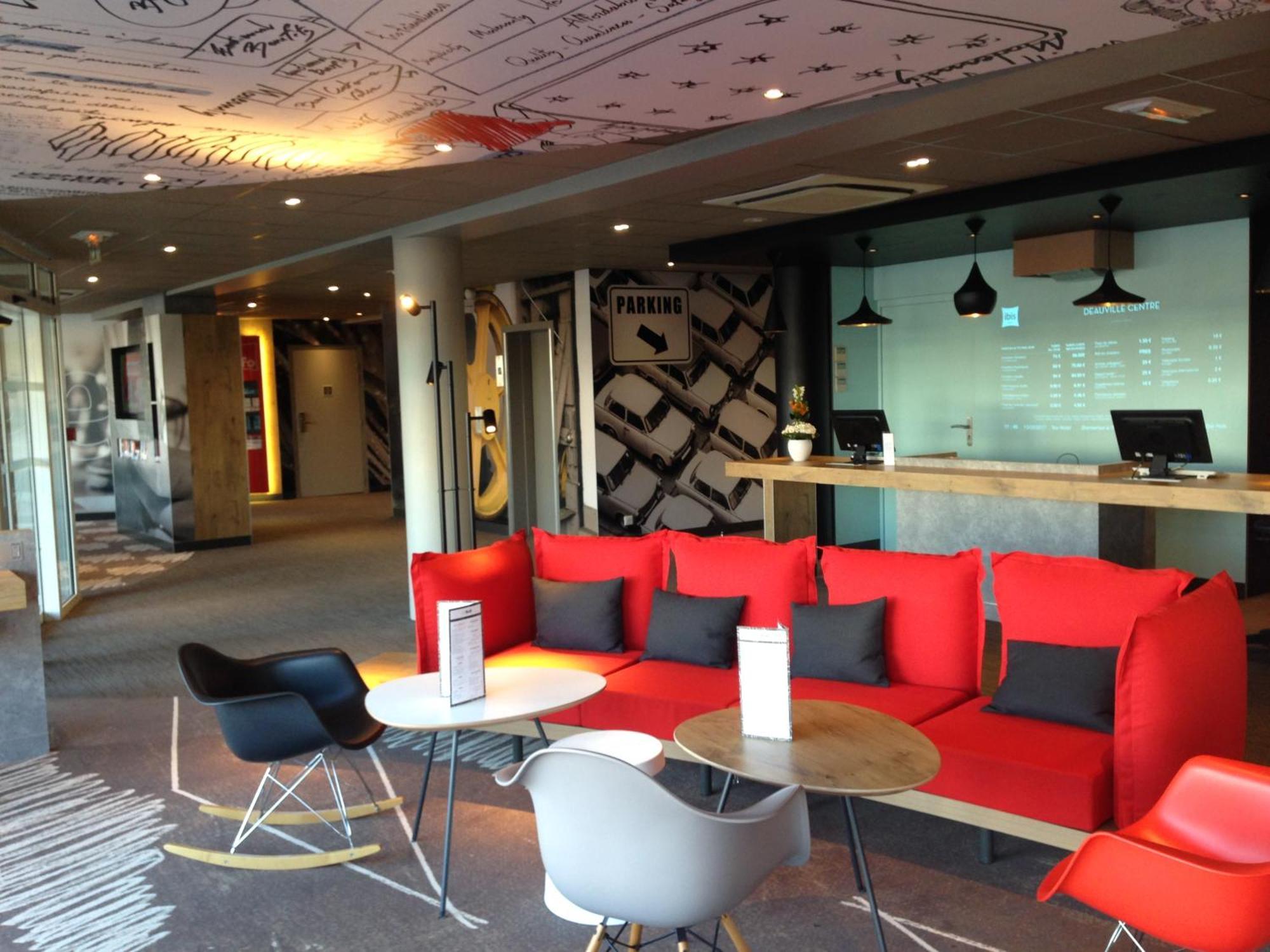 Ibis Centre